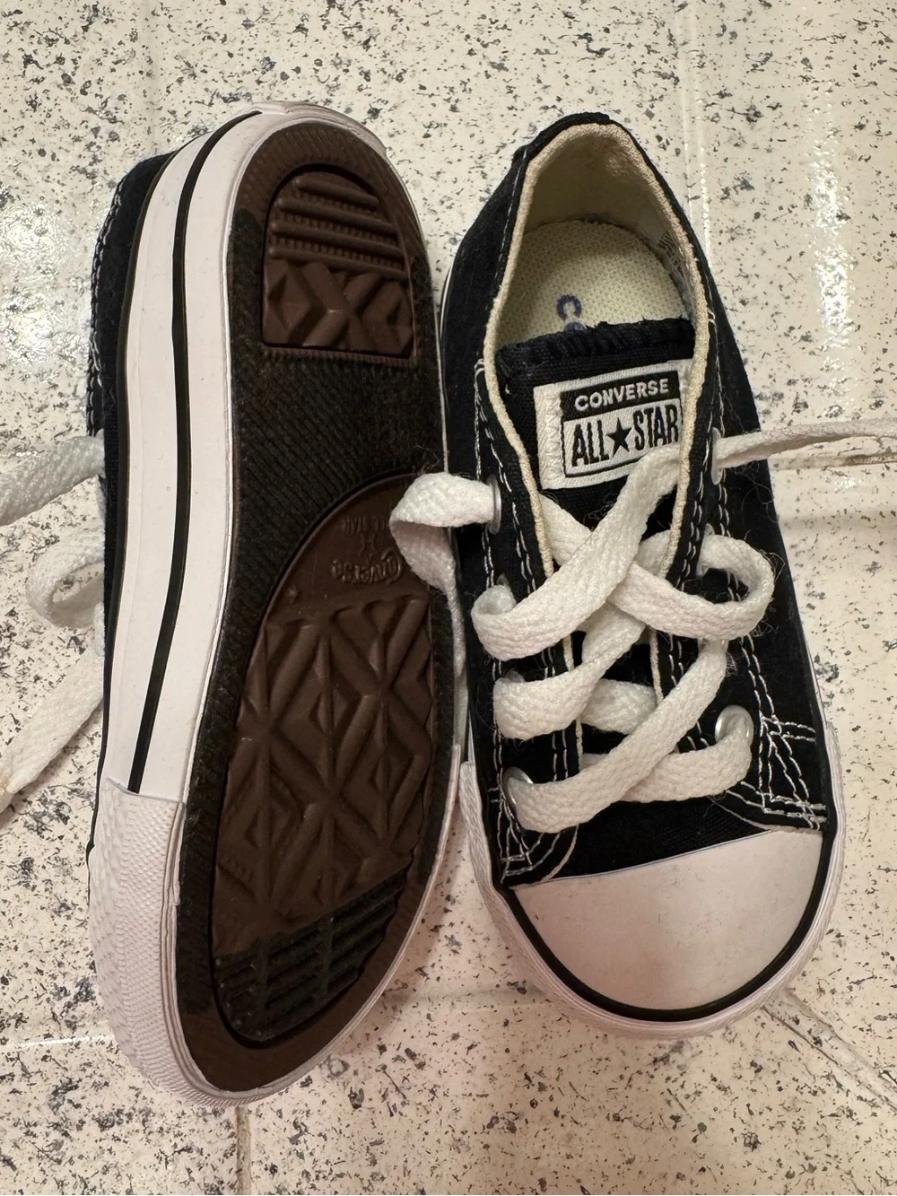 Converse Kids Low Top Sneakers - Black & White